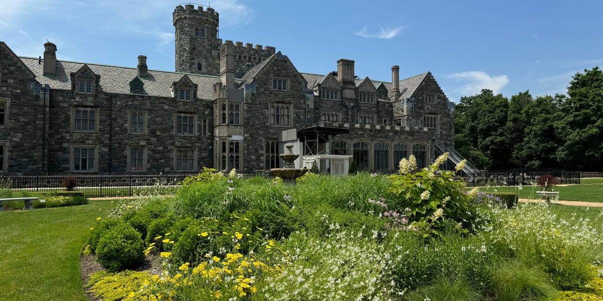 Fotos de Hempstead House, una mansión de 112 años en Long Island