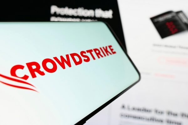 Las 'actualizaciones' de CrowdStrike liberan malware y más a medida que los ataques se multiplican