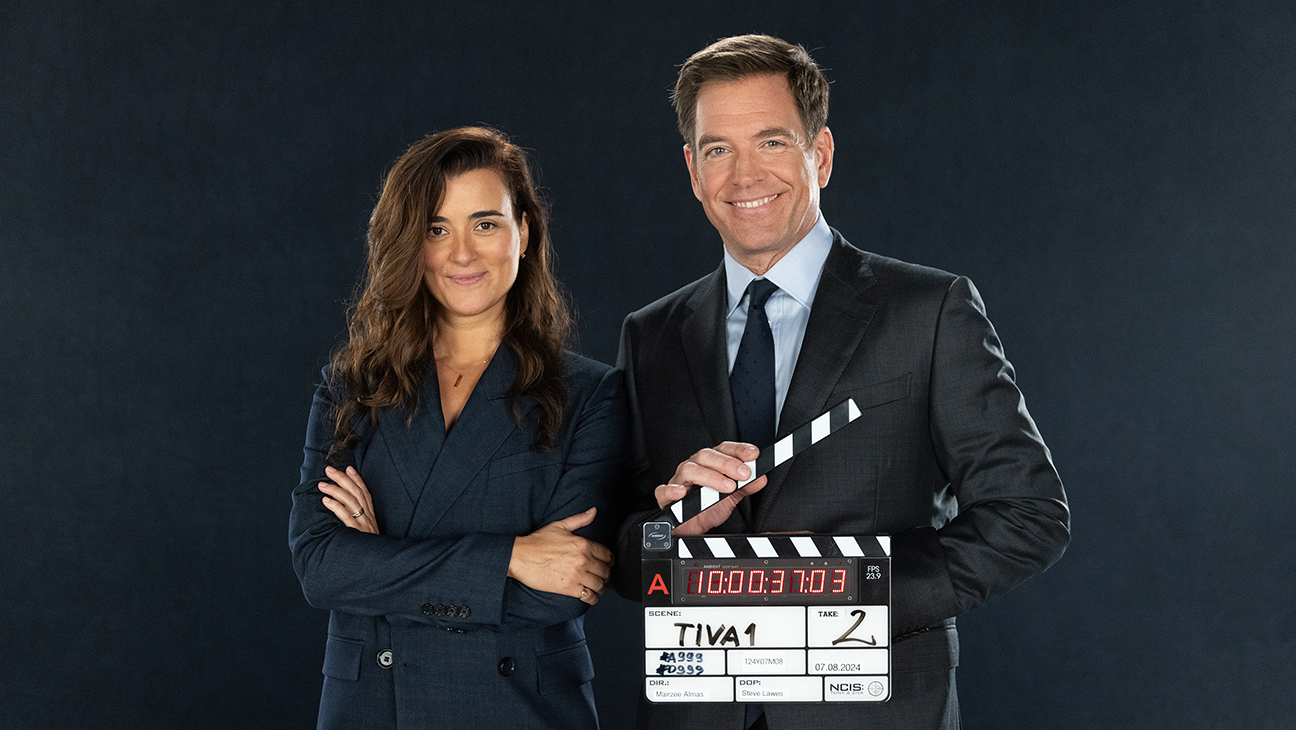 From left: Cote de Pablo as Ziva David and Michael Weatherly as Tony Dinozzo in Paramount+'s NCIS: Tony & Ziva'