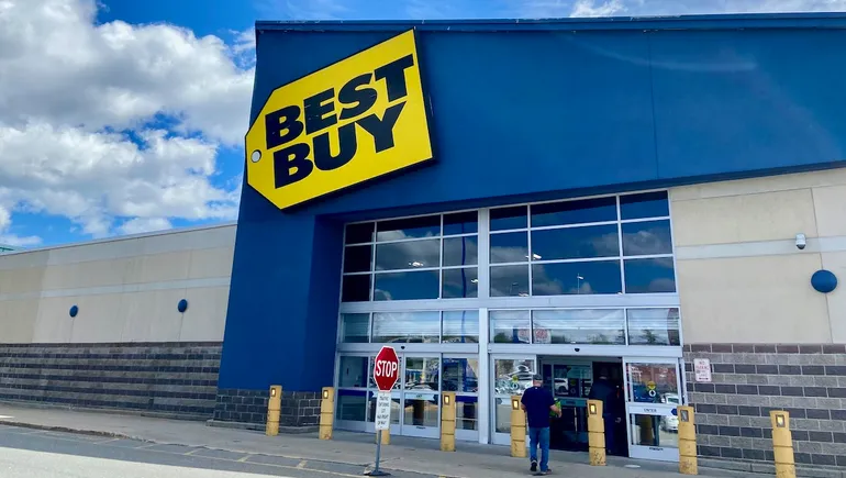 Best Buy Canadá abrirá 167 tiendas pequeñas