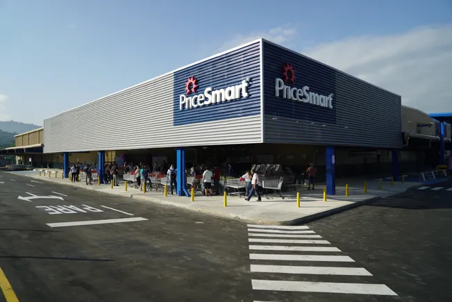 PriceSmart amplía su red de distribución para respaldar el crecimiento omnicanal