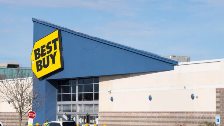 Best Buy lanza seguimiento de entregas basado en IA