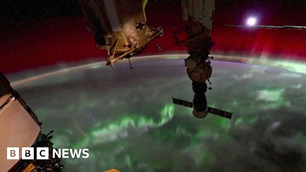 La aurora boreal vista desde el espacio