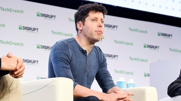 Sam Altman en TechCrunch Disrupt en 2019