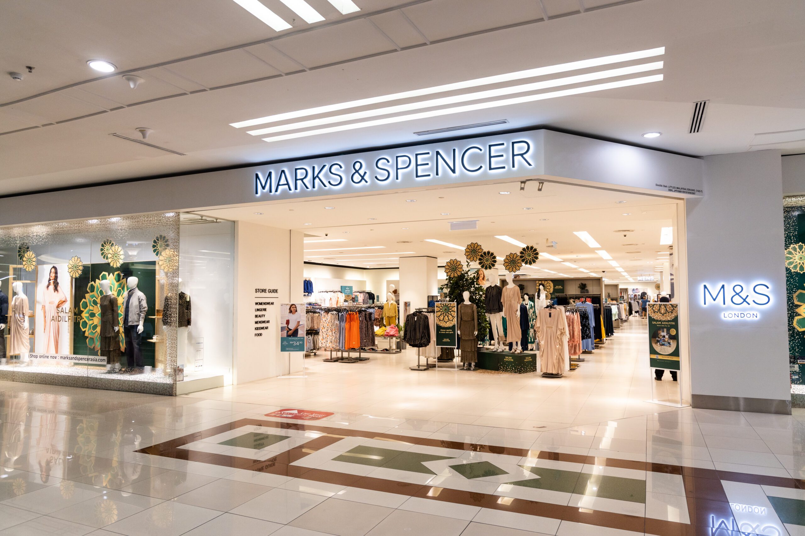 Marks & Spencer implementará el autopago en los probadores de 100 tiendas para 2028