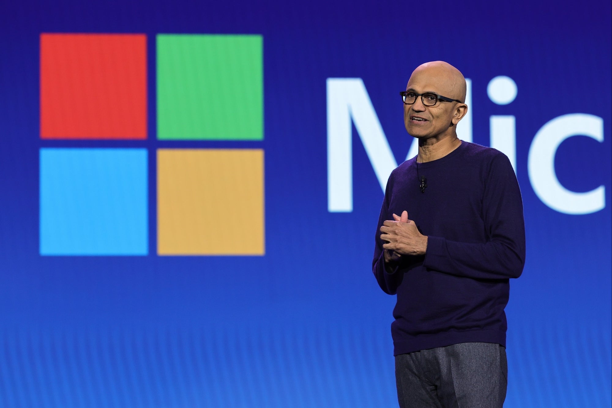 Microsoft: el sector de la IA podría superar los 10.000 millones de dólares en el próximo trimestre