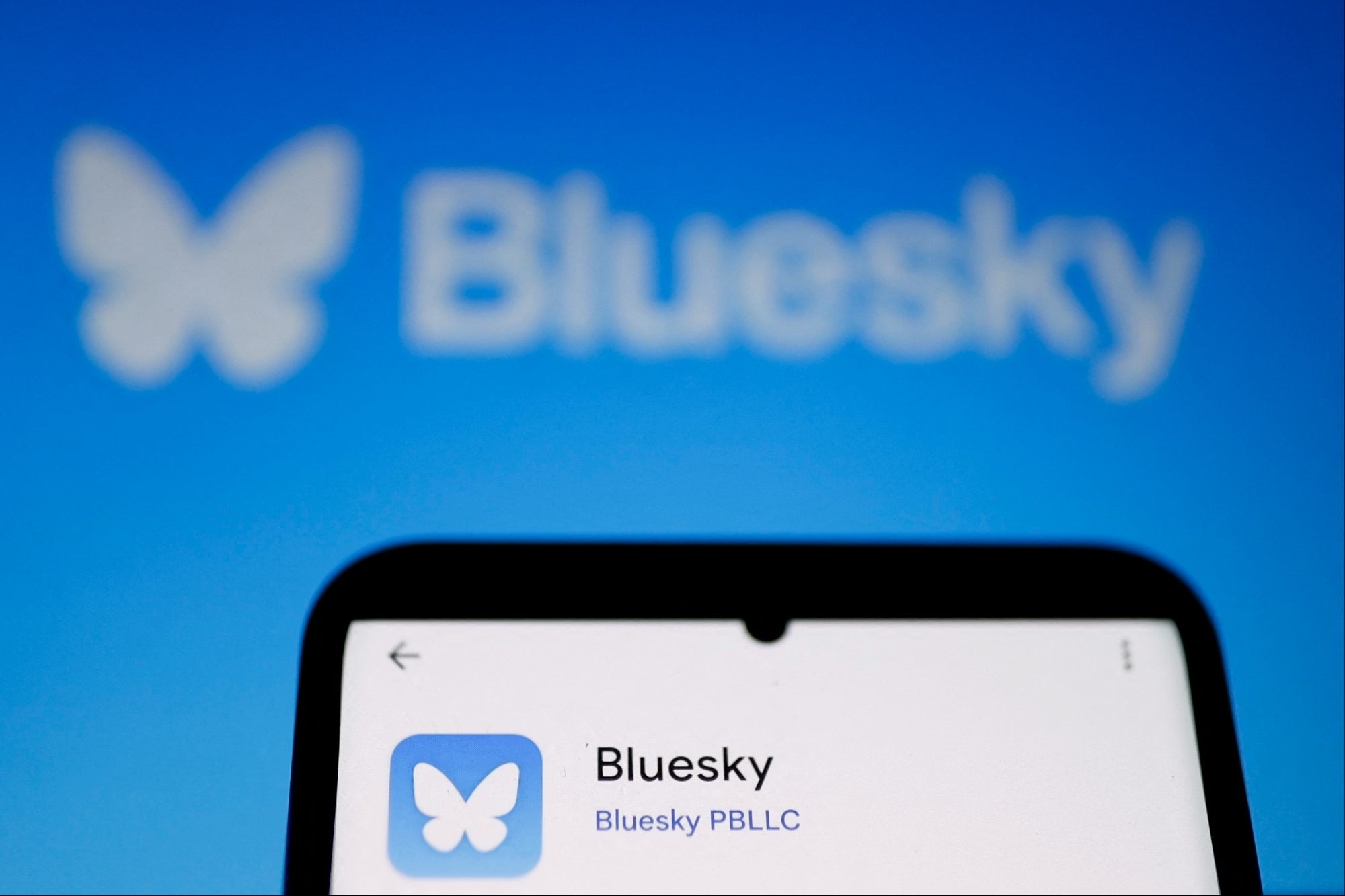 X Rival Bluesky ganó más de 1 millón de usuarios en una semana: informe