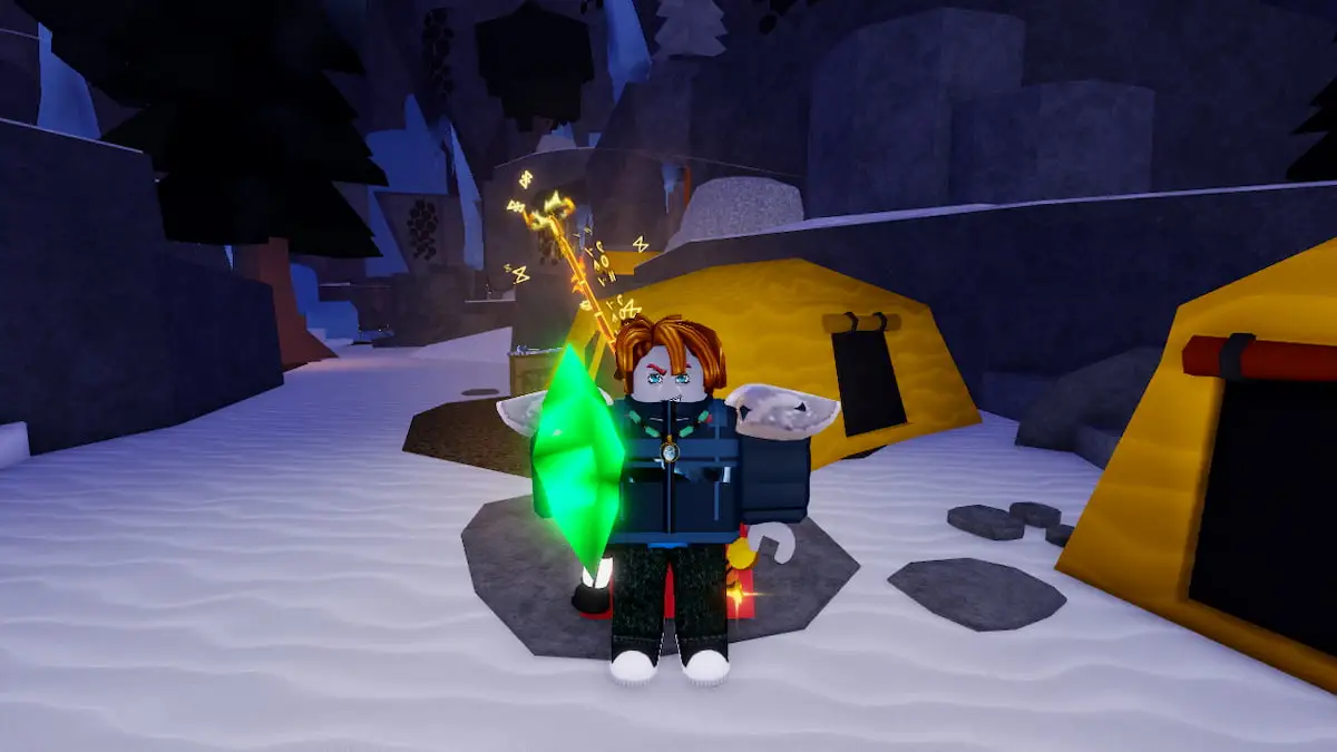 Picture showing the player carrying the Green Energy Crystal in Fisch.