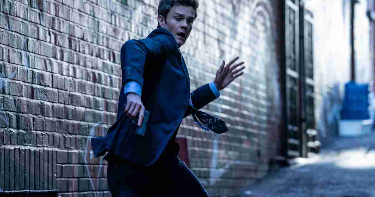 Jack Quaid no siente dolor en el tráiler de Novocaine