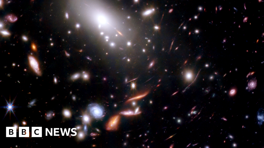 La galaxia “Navidad” revela cómo se formó el Universo