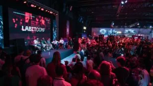 LABITCONF 2025 une IA, blockchain y Web3. La cita tech del año en Buenos Aires con el lema Unstoppable.