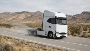 Nikola prometió revolucionar el transporte con camiones eléctricos e hidrógeno, pero su fundador fue condenado por engañar a inversores.